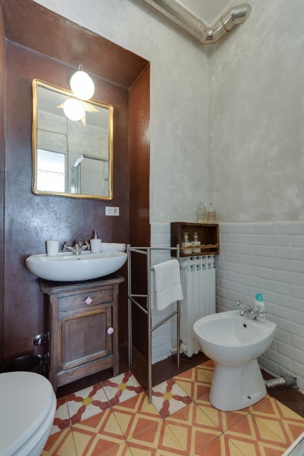 Bed and Breakfast Le Stanze Di Sara Турин Экстерьер фото
