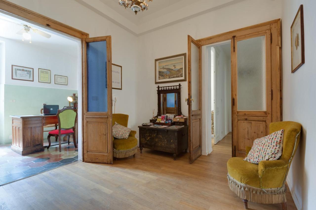 Bed and Breakfast Le Stanze Di Sara Турин Экстерьер фото